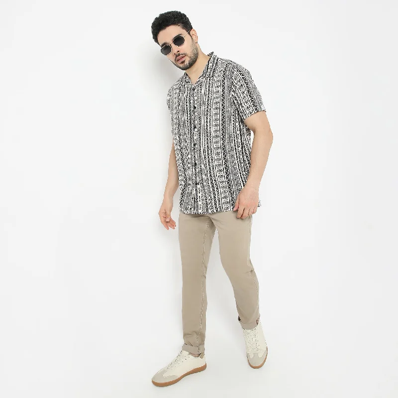 Retreat™ Shirts - Printed Pattern Rich Fabric - Trendy Cuban Collar - Regular Fit Shirt