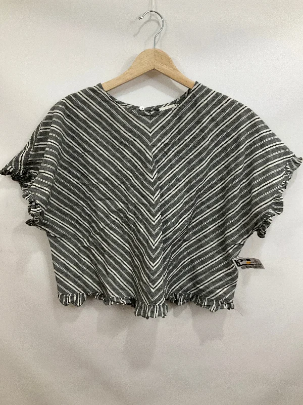 Top Short Sleeve By A New Day In Striped Pattern, Size: Xs