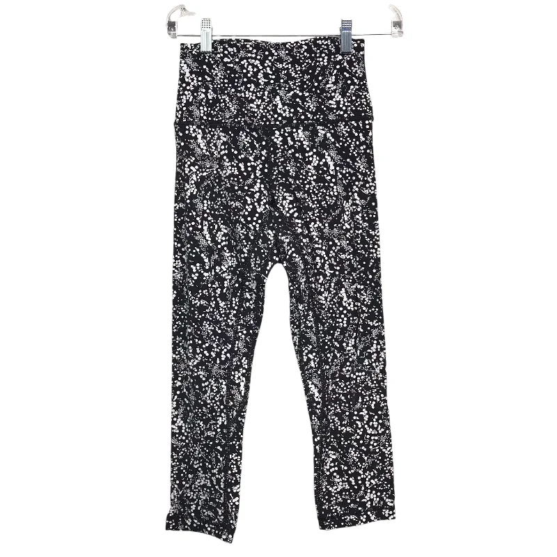 Athletic Leggings Capris By Lululemon In Black & White, Size:S