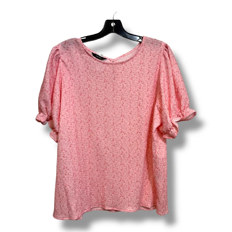 Top Short Sleeve By Clothes Mentor In Floral, Size: Xl