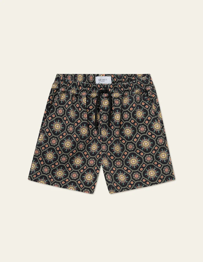 LES DEUX TAPESTRY SHORTS IN BLACK SURPLUS GREEN